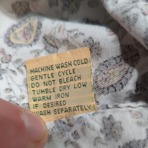 Paisley Print Casual Button Down Shirt - Picture 10 of 13